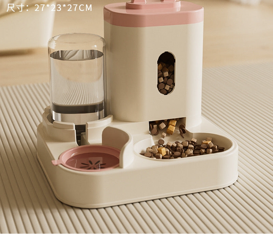 Verwöhnen Sie Ihre Haustiere mit unserer innovativen Katzen- und Hundefutterstation