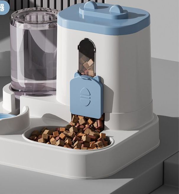 Verwöhnen Sie Ihre Haustiere mit unserer innovativen Katzen- und Hundefutterstation